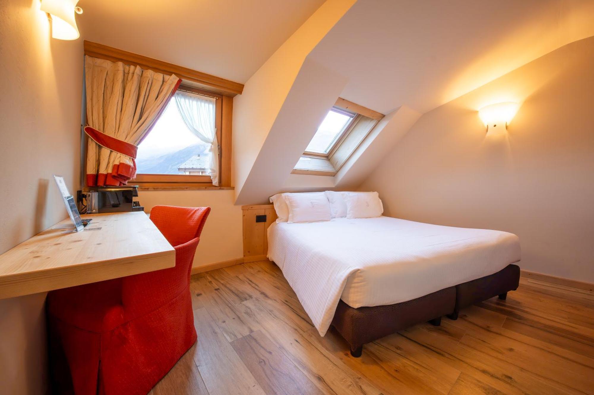 Hotel San Lorenzo Bormio Luaran gambar